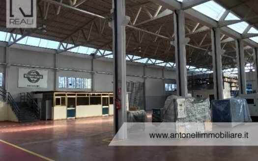 Gregna Sant Andrea –  Capannone mq 2000 € 14.000 CA907