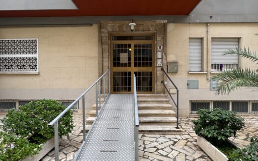 Centocelle –  bilocale con cucina € 235.000 T201