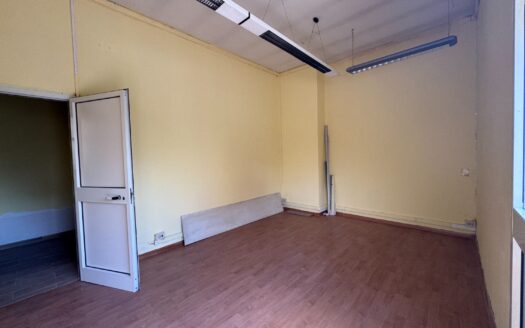 Gregna Sant Andrea – locale C1 € 400,00 XA103