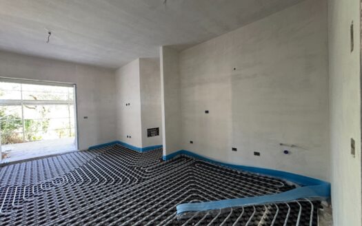 Gregna Sant Andrea – 3 locali � 270000 T314