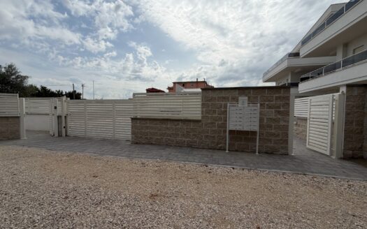 Gregna Sant Andrea – 3 locali � 275000 T305