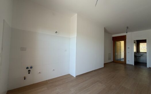 Morena – 1 locali � 170000 T104