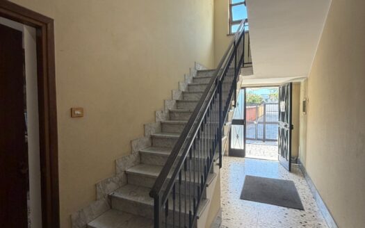Romanina – 4 locali � 229000 T404